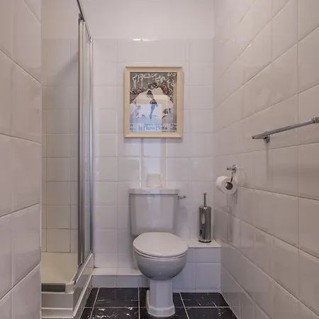 Апартаменты The Ballinteer Loft Self Catering