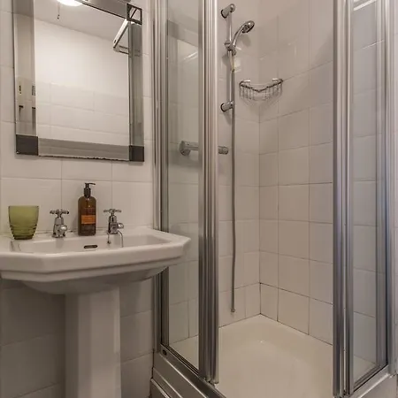 The Ballinteer Loft Self Catering شقة دبلن