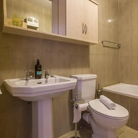 The Ballinteer Loft Self Catering شقة